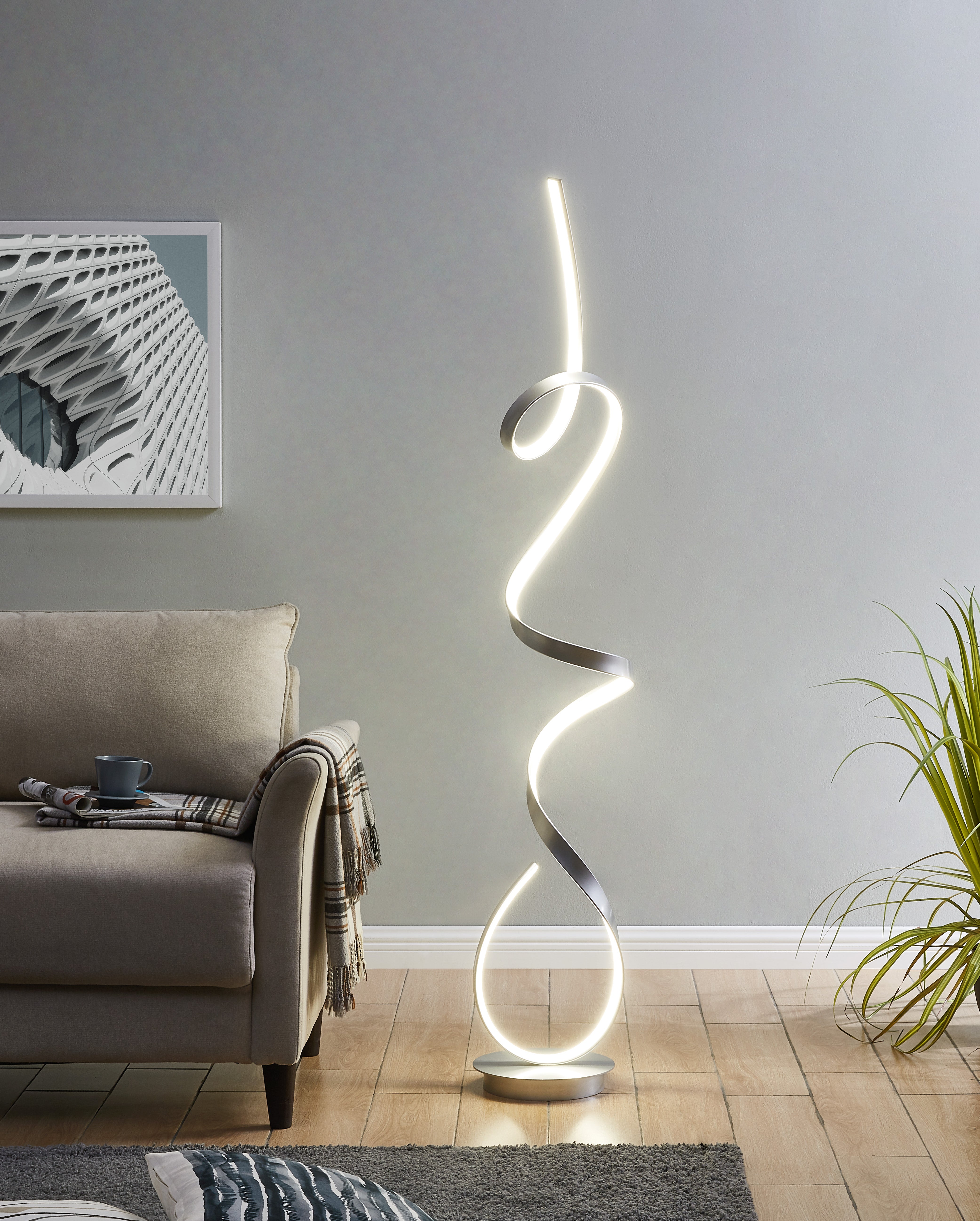 Amsterdam LED Dimmable 63" Floor Lamp // Silver