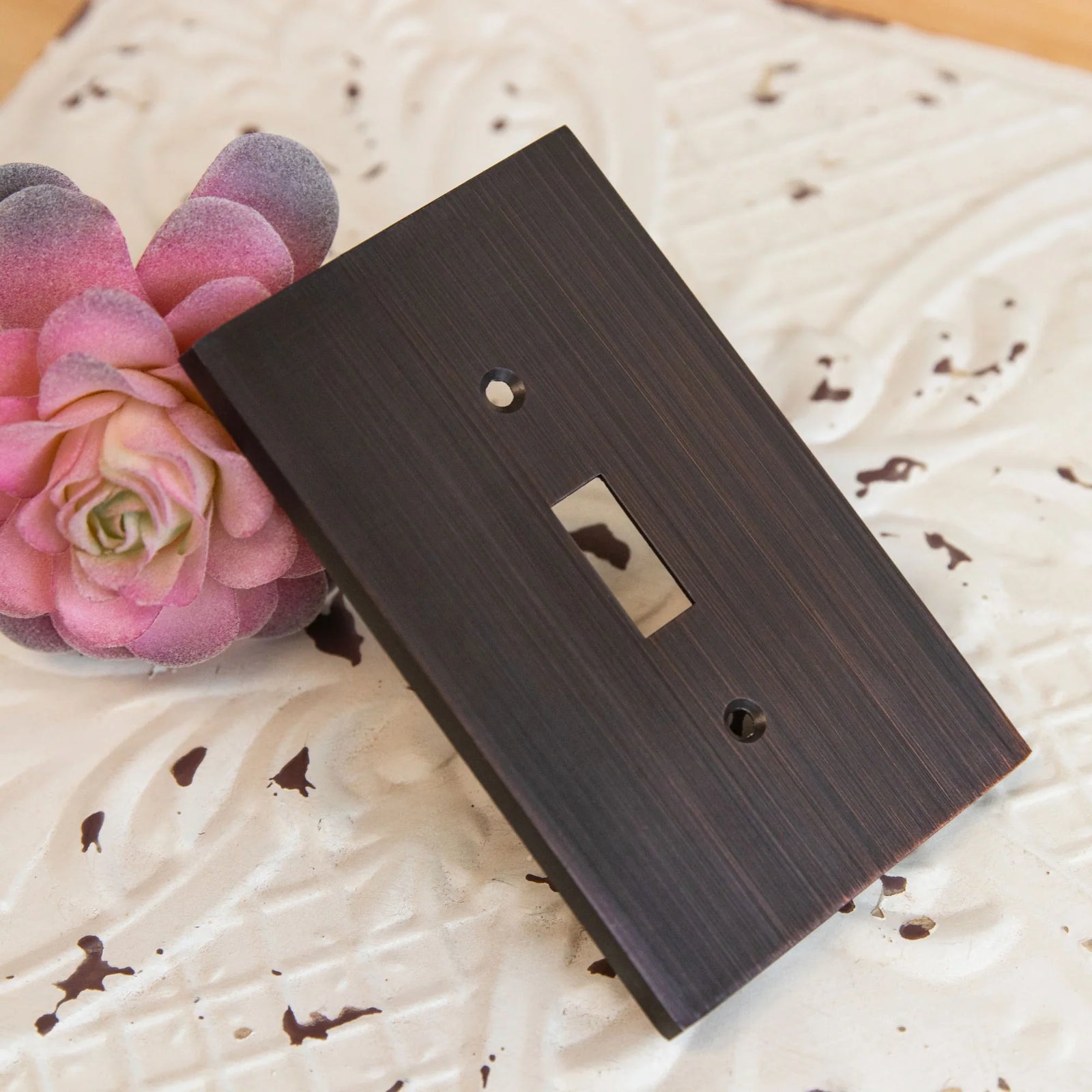 Elan Aged Bronze Cast - 1 Phone Jack Wallplate