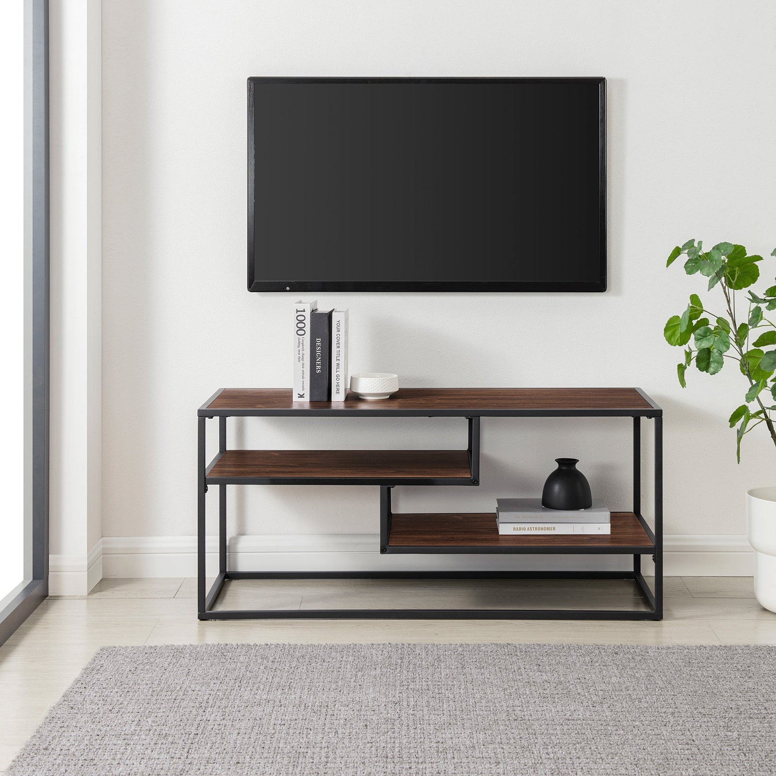 Mueble de TV de metal contemporáneo Maya de 40