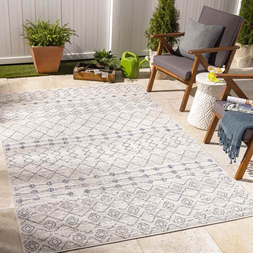 Almena Global Ivory Area Rug