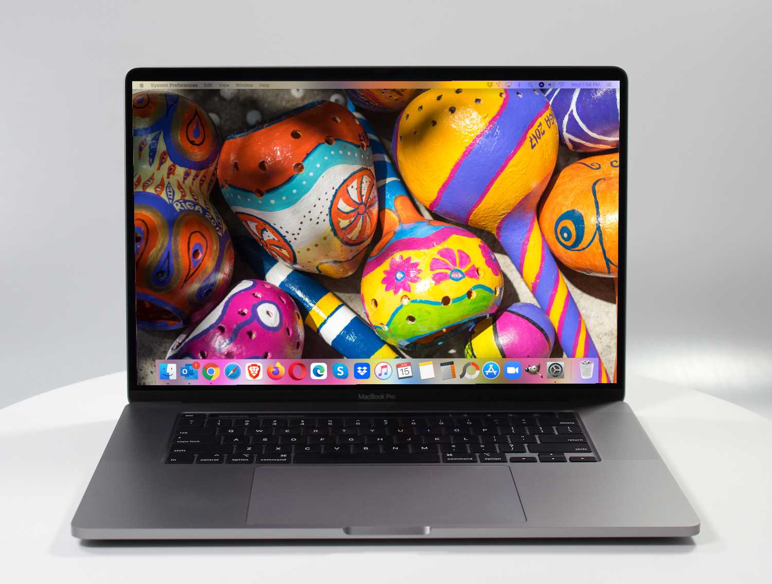 2019 Apple MacBook Pro 16-inch – i9 2.4GHz 32GB RAM 2TB SSD 5500M 8GB | French Keyboard