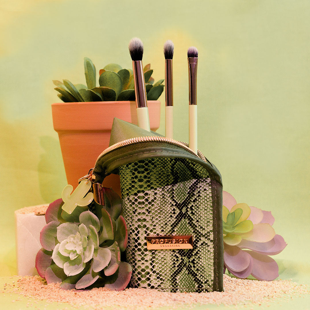 Desert Sage | Blend & Stand 4pc Bag & Brush Set Makeup Brushes