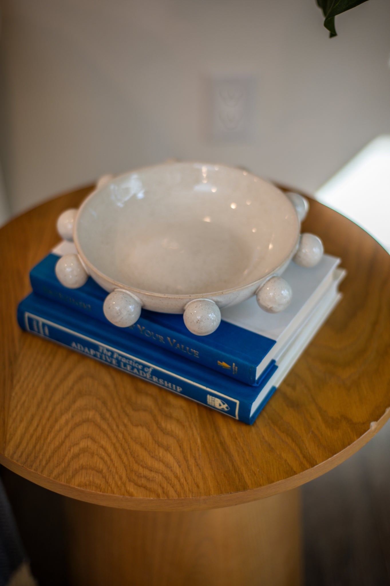 Stoneware Reactive Glaze Bowl w/Orbs - Speckled Cream Color