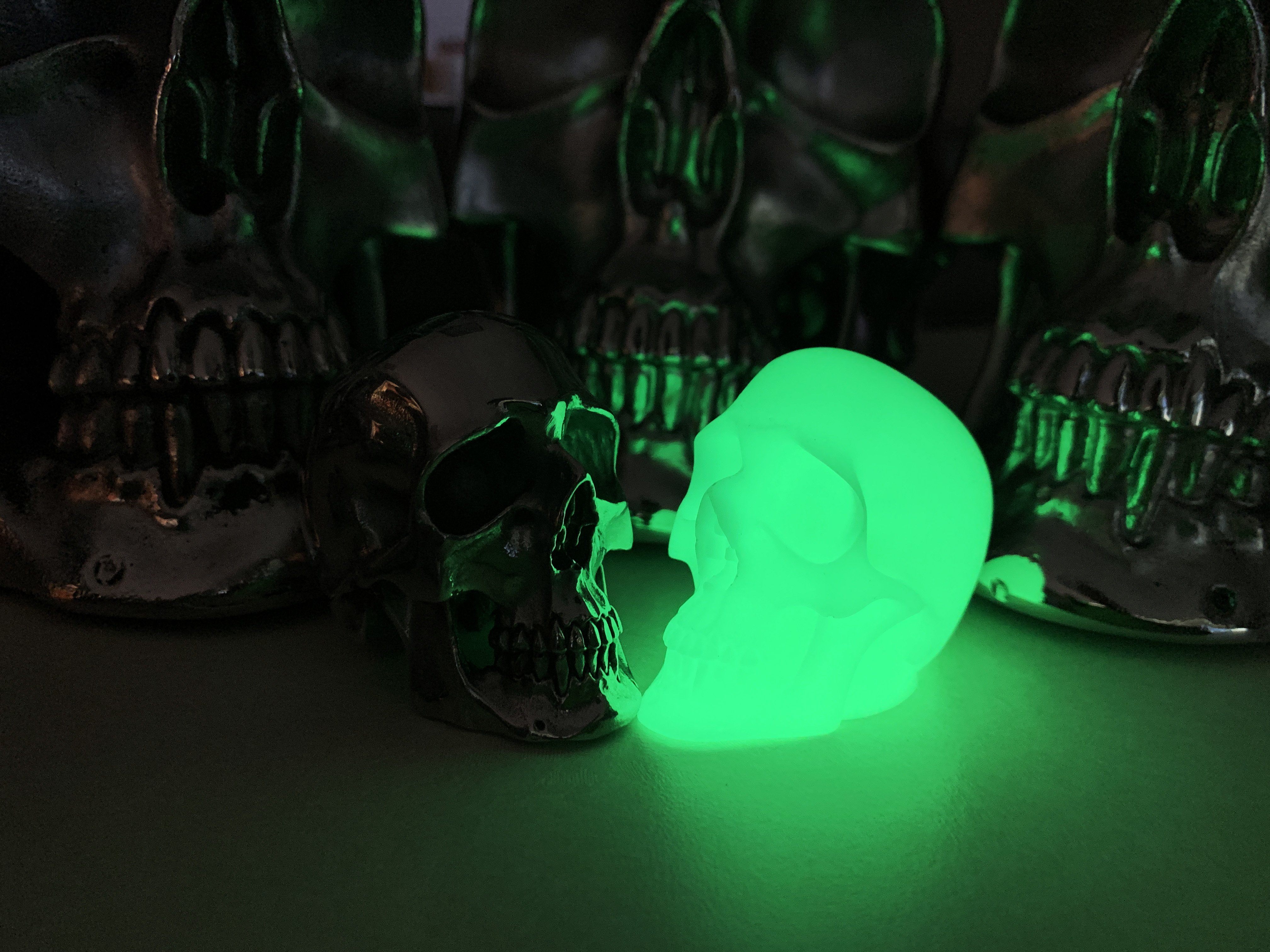 ( Glow ) Colossus UGM Skull by Maratac - Limited Release