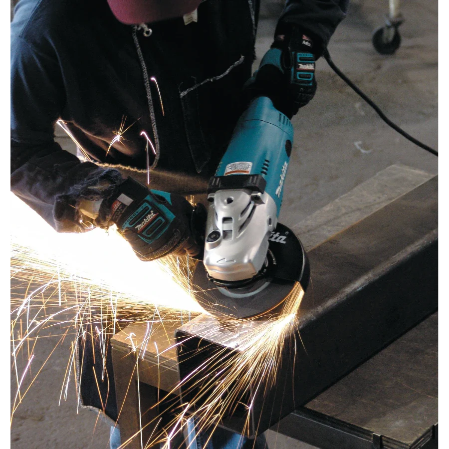 Makita GA7021 7 in. Angle Grinder w/ Grinding wheel, Side handle & Wheel Guard with 7 in. 24 Seg Diamond Cup Wheel