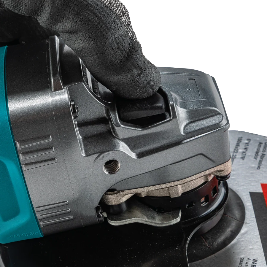 Makita GAG14M1 40V max XGT® Brushless Cordless 4‑1/2” / 6