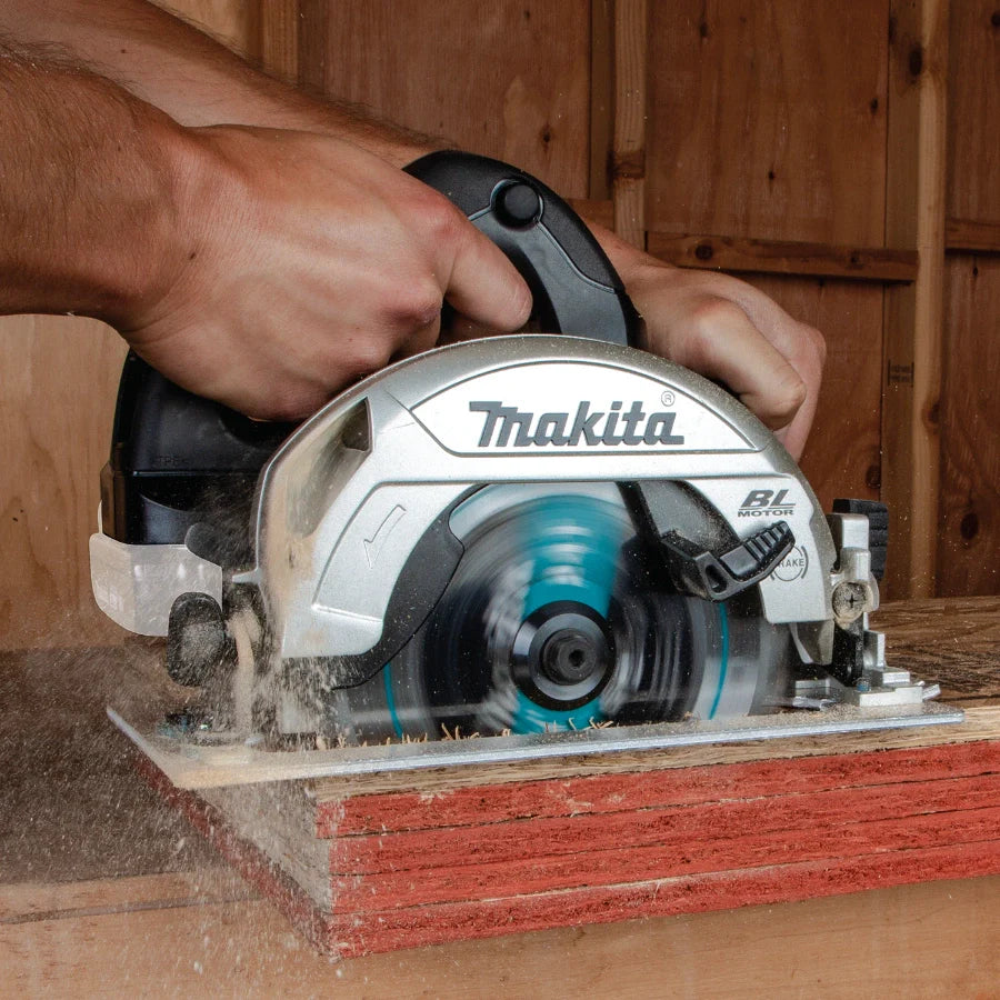 Makita XSH04ZB 18V LXT Sub-Compact Brushless Cordless 6-1/2