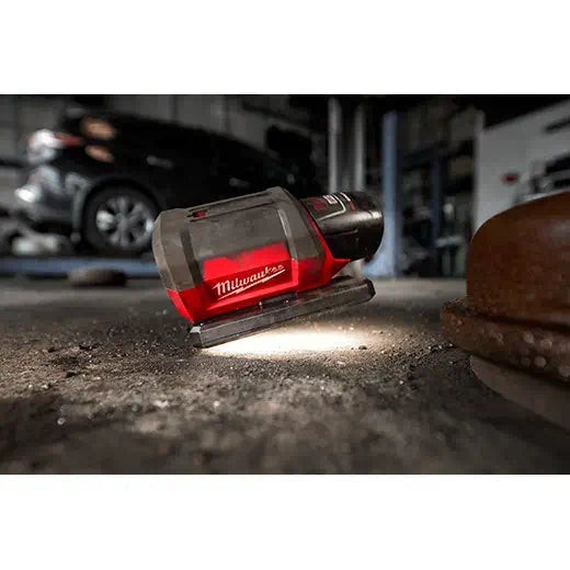 Foco de servicio y reparación Milwaukee 2367-20 M12™ ROVER™ con carga USB