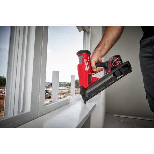 Milwaukee 2839-20 M18 FUEL 15 Gauge Finish Nailer (Tool Only)