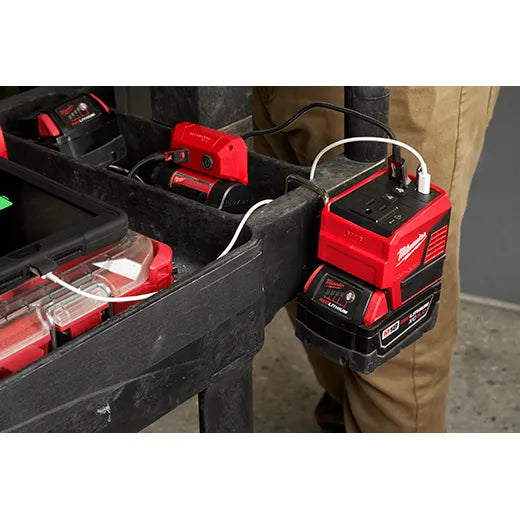 Milwaukee 2846-20 M18™ TOP-OFF™ 175W Power Supply