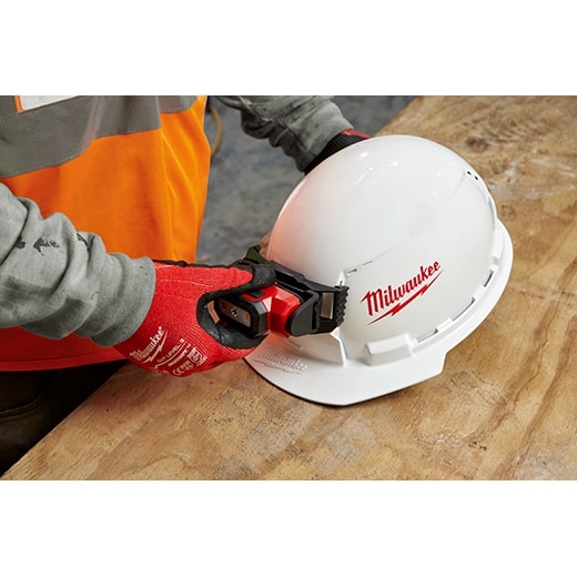 Casco de seguridad con ventilación y ala frontal Milwaukee 48-73-1001 con accesorios BOLT™, tipo 1, clase C (logotipo pequeño)