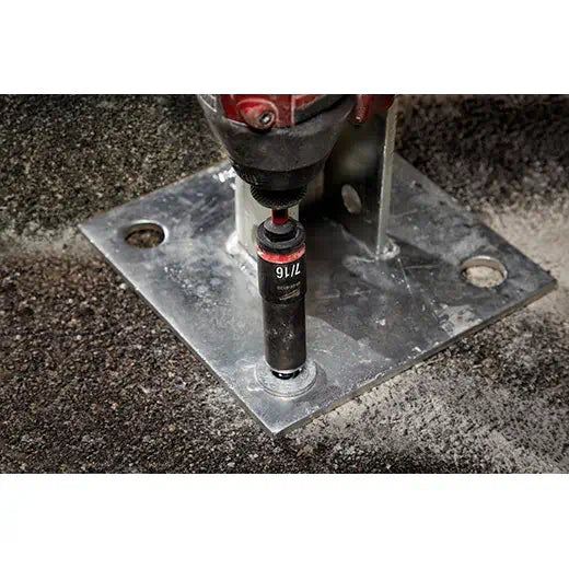 Juego de dados estándar de 6 puntas métricos con impulsión de 3/8" SHOCKWAVE Impact Duty™ de Milwaukee 49-66-7007 de 14 piezas