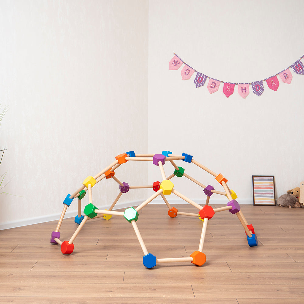 Cúpula de madera para escalada