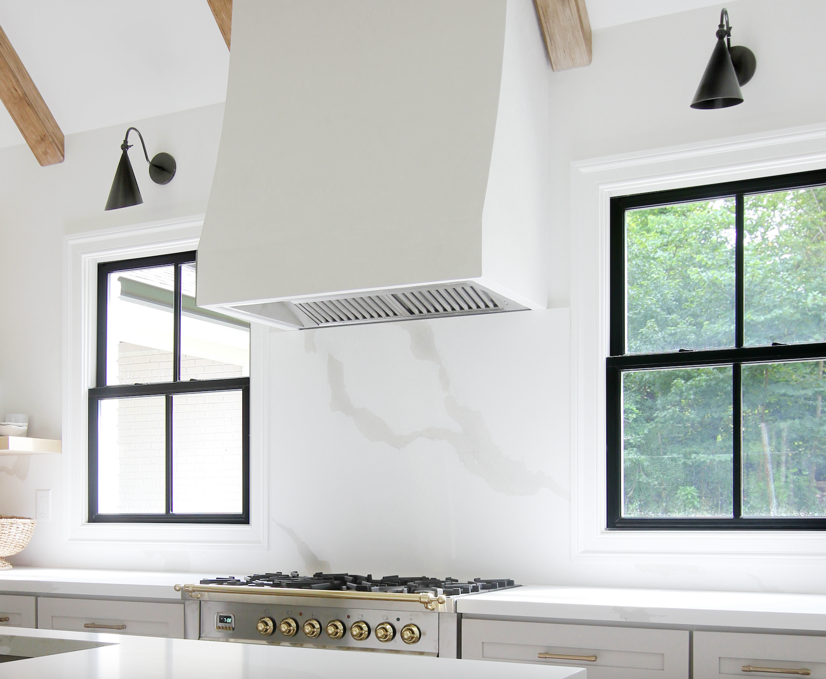 Kitchen Range Hood