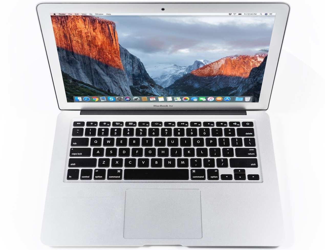 2013 Apple MacBook Air Laptop 11-inch – 1.3GHz Intel i5 4GB RAM 256GB SSD Silver