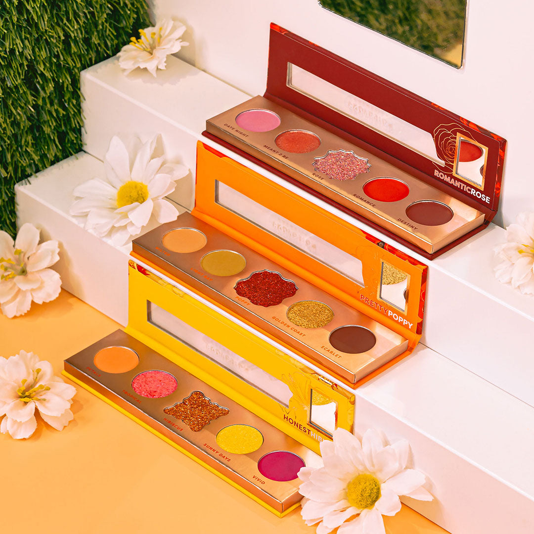 Blooming Hues 5 shade palette Eye Shadow