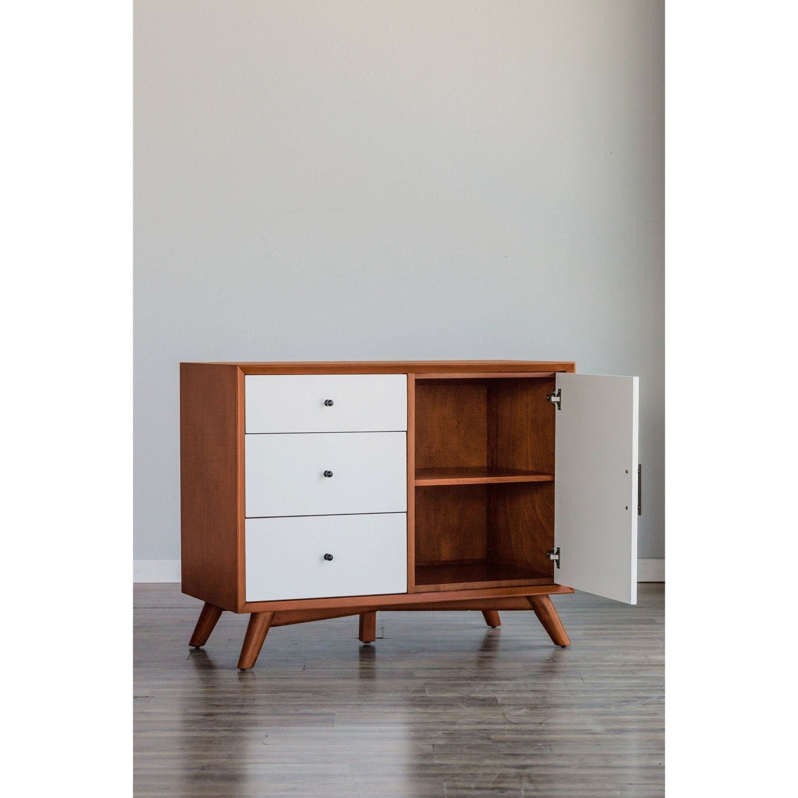 Mueble auxiliar Flynn, cerezo bellota/blanco