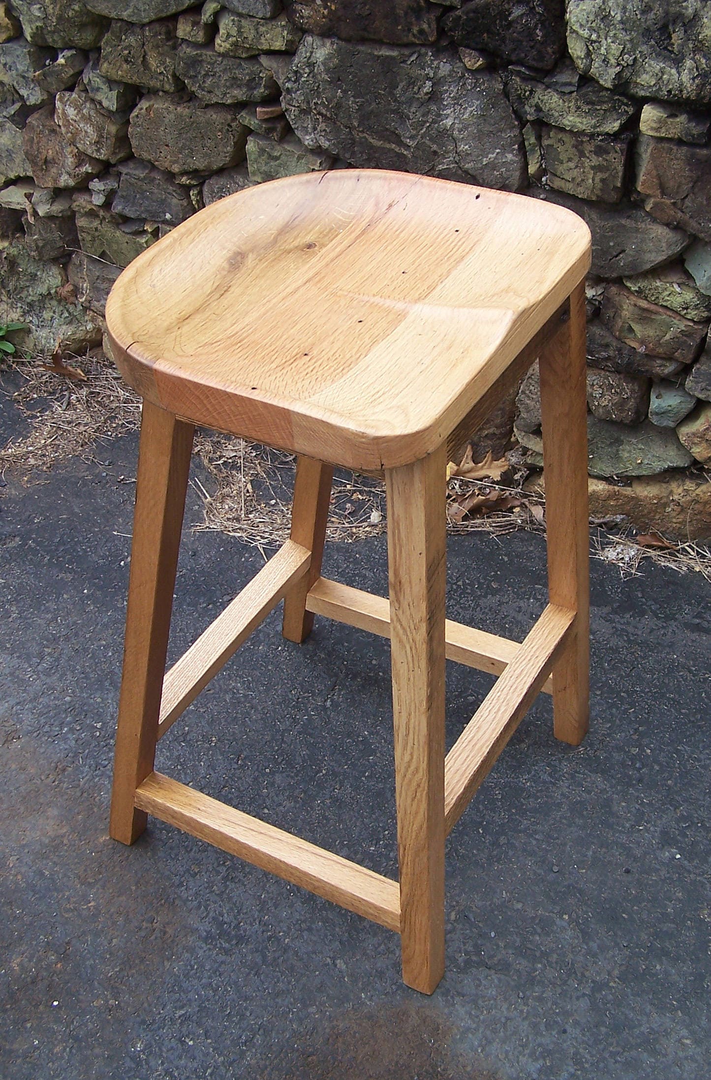 Counter Height Stool, Wood Bar Stool, Reclaimed Oak Tractor Seat, Backless Bar Stool, Contoured Scooped Seat Kitchen Stool