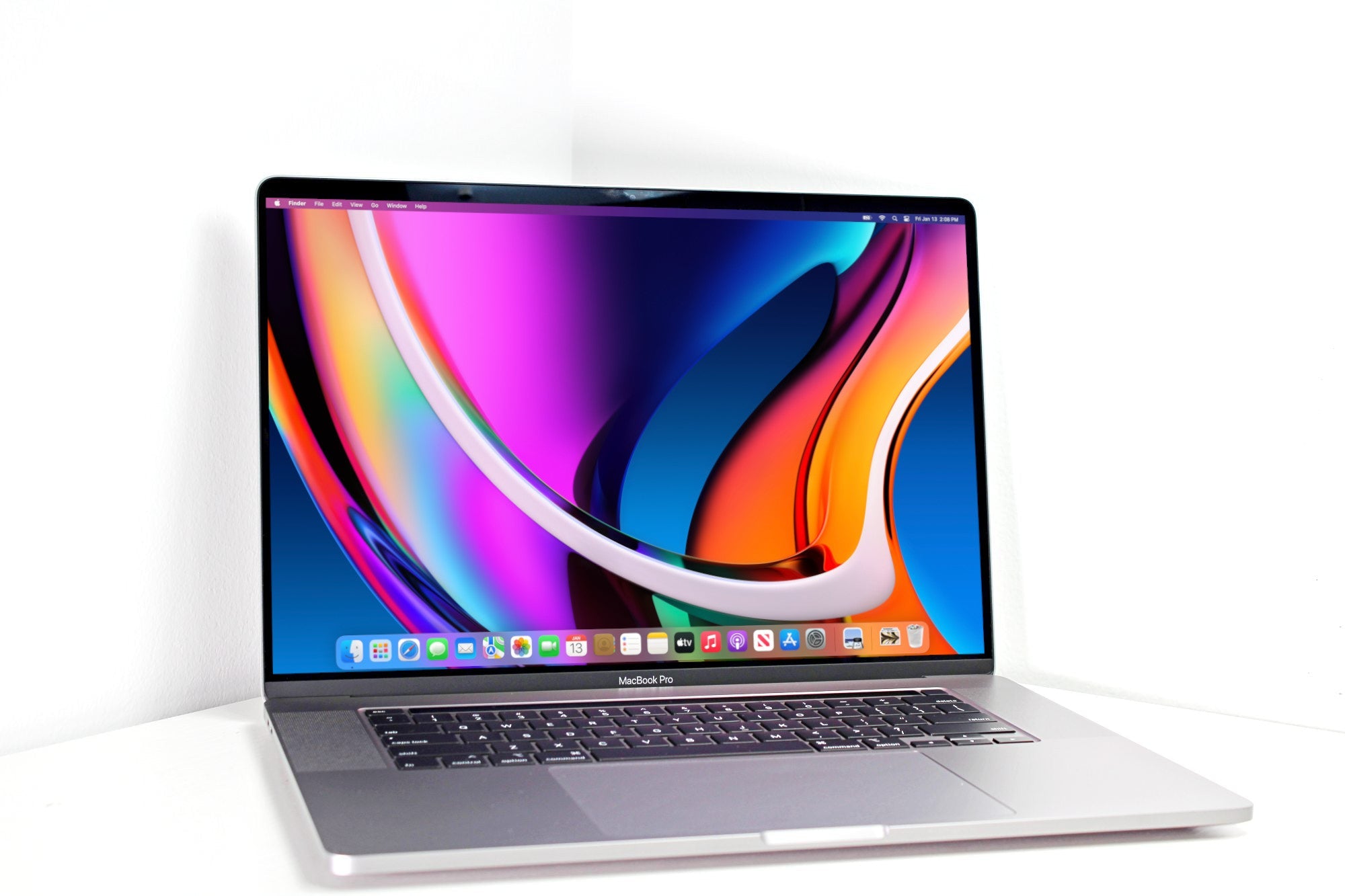 2019 Apple MacBook Pro 16-inch – i9 2.4GHz 32GB RAM 2TB SSD | Radeon Pro 5500M 8GB