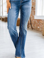 Elegant Flare Jeans