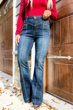 Relaxed Flare Jeans