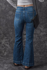 Elegant Flare Jeans