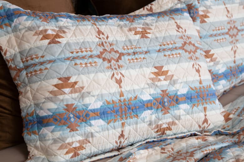 Stack Rock Quilt Set